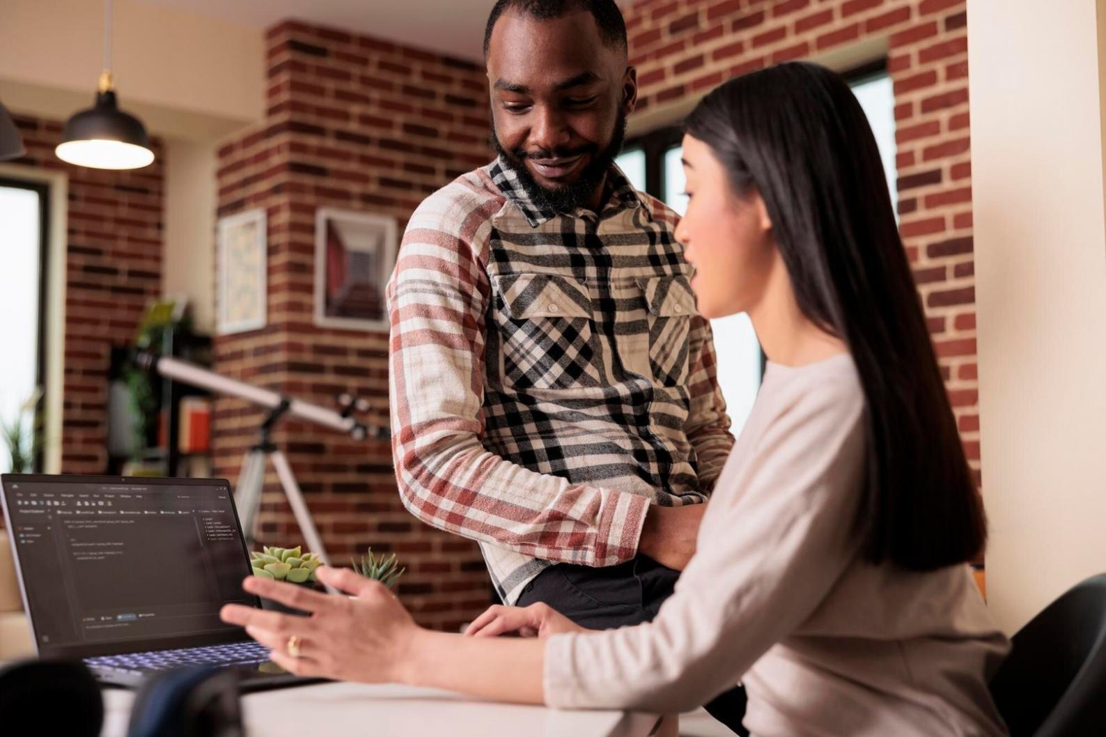 Übersicht der verfügbaren KI-Automatisierungs-Tools und Frameworks in der Lernplattform